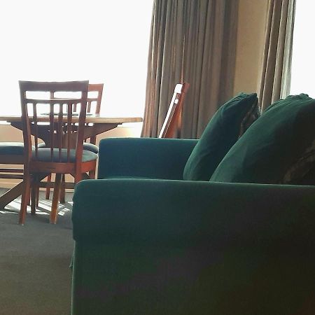 Aaron Court Motel Тімару Екстер'єр фото
